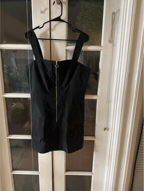 Amanda Uprichard Black Sleeveless Zip-Front Peplum Top